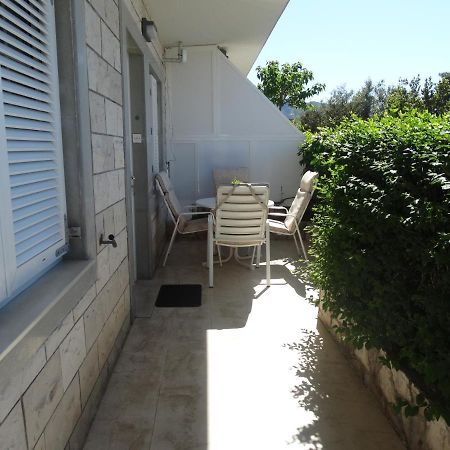Apartments Kalina Jelsa  Exterior foto